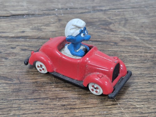 Ancienne voiture miniature - ancienne,
