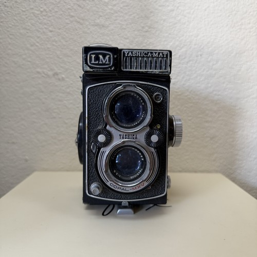 Vintage yashica mat - vintage,