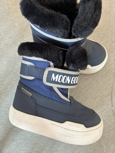 Moon boot navy snow boots - boot,