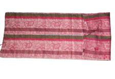 Petit coupon de tissu ancien