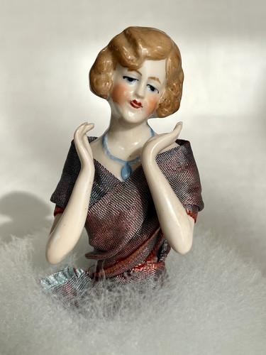 Demi figurine carl - demi,