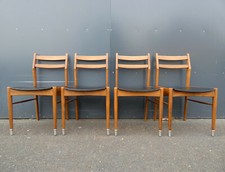 4 chaises scandinaves vintage pieds métal