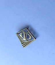 Monogramme, initiales VD, ou DV Art-déco, en métal avec griffes…lettres