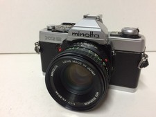 APPAREIL PHOTO MINOLTA XG 2 AVEC OBJECTIF MD ROKKOR 1:1.7 f=50 mm + 3 OBJECTIFS