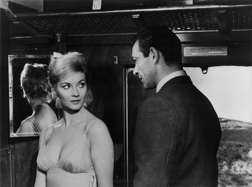 Daniela bianchi sean connery - ,