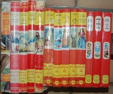 lot 13 livres  rouge et Or