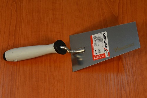 Truelle trapèze acier