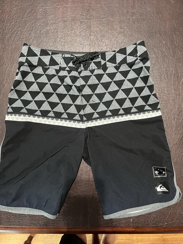 Four pairs used - pairs,