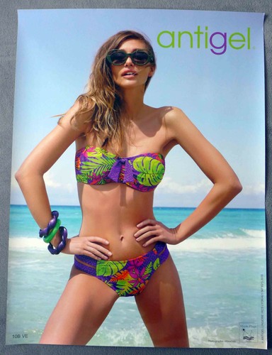 Affiche lingerie lise charmel - ,