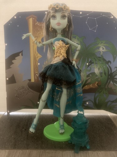 Poupée monster high - monster,