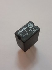 1x relais Relay 46520411 B047