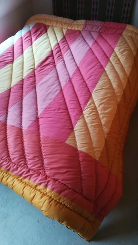 Couverture laine piquee - couverture,