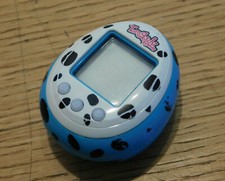 PAS TESTE VENDU DANS L'ETAT Bandai wiz Tamagotchi Friends 37480 animal electro