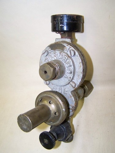 Ancienne robinetterie pour - ancienne,