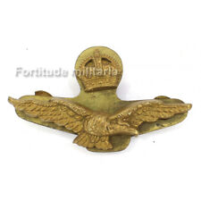 Insigne de calot Officier RAF - Royal Air Force  ( matériel original )