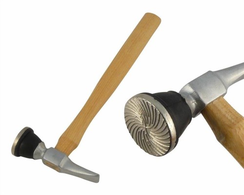Marteau rétractable