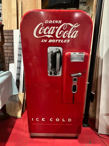 Vintage restored vendo - vendo, coca