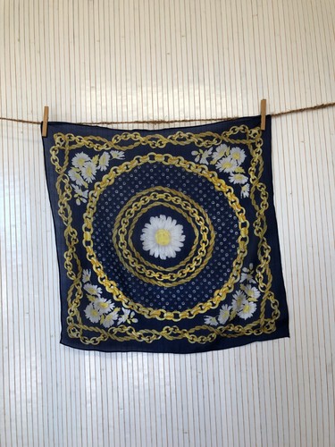 Foulard carré soie - foulard, pierre