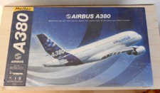 Maquette 1/125. HELLER Réf 52904. Airbus A 380 New Livery (First flight)