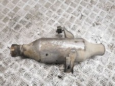 Toyota Corolla Verso AR10 2007 Silencieux / pot d’échappement 30R02 AMD179192