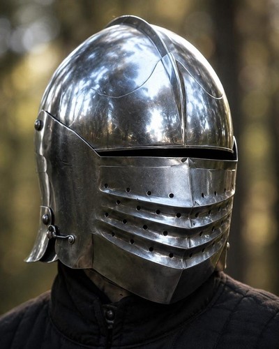 Casque gothique acier - gothique,
