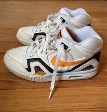 Nike Air Tech Challenge 2