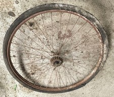 - roue arriere 700  chapeau gend  peugeot automoto vélo collection ancien eroica