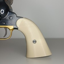 Plaquettes Remington 1858 Pietta couleur os