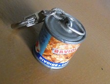 Ancien porte cle 3D Boîte de Ravioli Rivoire et Carret, miniature années 60.