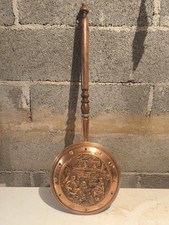 ? Chauffe lit vintage en cuivre et Bois Sculpté du IX ème siècle