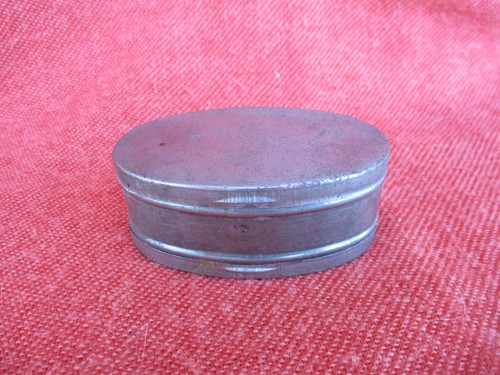 Ancienne petite boite - petite,
