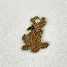 Pin's Disney Pluto Esso signé A.B.