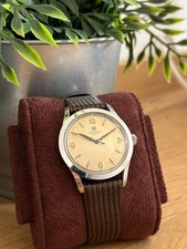 Montre Universal Genève -