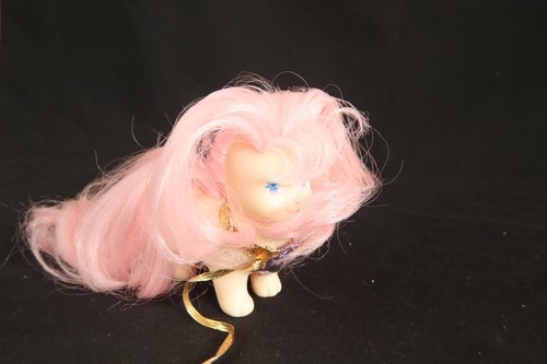 Lady lovely locks une - lovely,