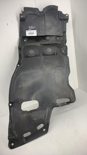 Cache sous moteur toyota - sous,