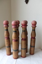 6 anciennes quilles en bois -