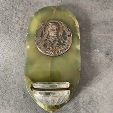 BENITIER EN MARBRE,VERRE ET LAITON