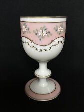 Ancien VERRE À PIED en CRISTAL OPALINE Décor Floral Émaillé et Dorure