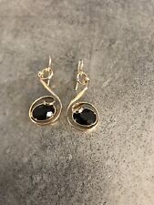 BOUCLES D’OREILLES Fantaisie DORÉ crochet Volute Verre Taillé Main NOIR THABORA