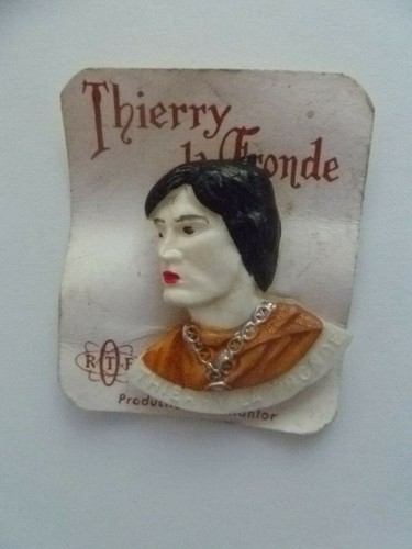 Figurine broche thierry la - broche,