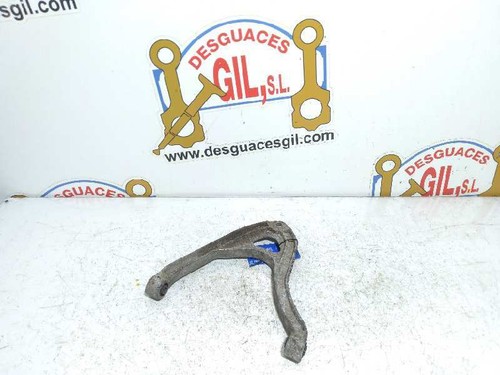 Front lower suspension arm - front,