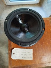 1  Haut parleur Basse boomer JMlab Focal 6MC3251 8 ohms ( enceinte Tantal 515 )