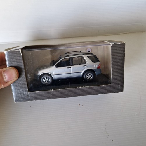 Mercedes benz 320 - ml,