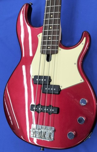 Guitare basse électrique