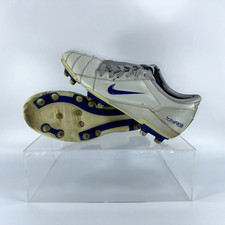Crampons gris