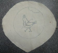 Napperon ancien rond oiseaux a