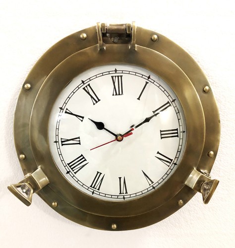 Horloge murale nautique - , à