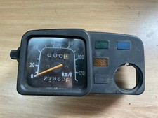 UN COMPTEUR TABLEAU DE BORD