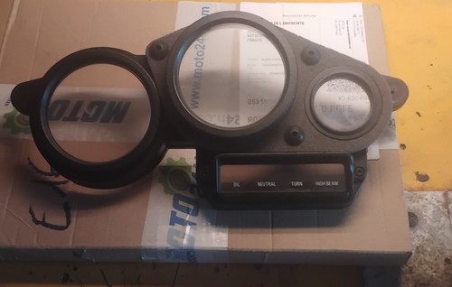 Cache vitre compteur 125 tzr - 125,
