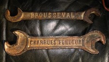 2 clé ancienne machine agricole Charrues Fondeur SCF Toulouse et Brousseval